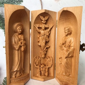 Wooden Catholic Icon, Handmade Catholic Altar, Catholic Triptych, Wood Carving, Housewarming Gift, Christmas Gift, Thank You Gift.