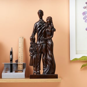 Personalized Family Sculpture Gift  - Wooden Family Statue for a Big Family of 3, an Anniversary Gift for a Happy Couple - Unique Gifts
