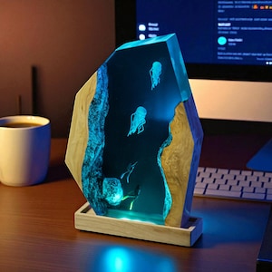 Resin Night Light Jellyfish Lamp – Ocean Resin Lamp, Axolotl Resin Lamp, Desk Lamp, Personalized Gifts, Summer Home Decor, Unique Art