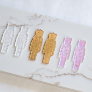 Recorte en blanco del pendiente del cascanueces grabado, fabricación de joyas del pendiente colgante de las vacaciones de invierno de Navidad, pendientes artesanales DIY, cascanueces de ballet