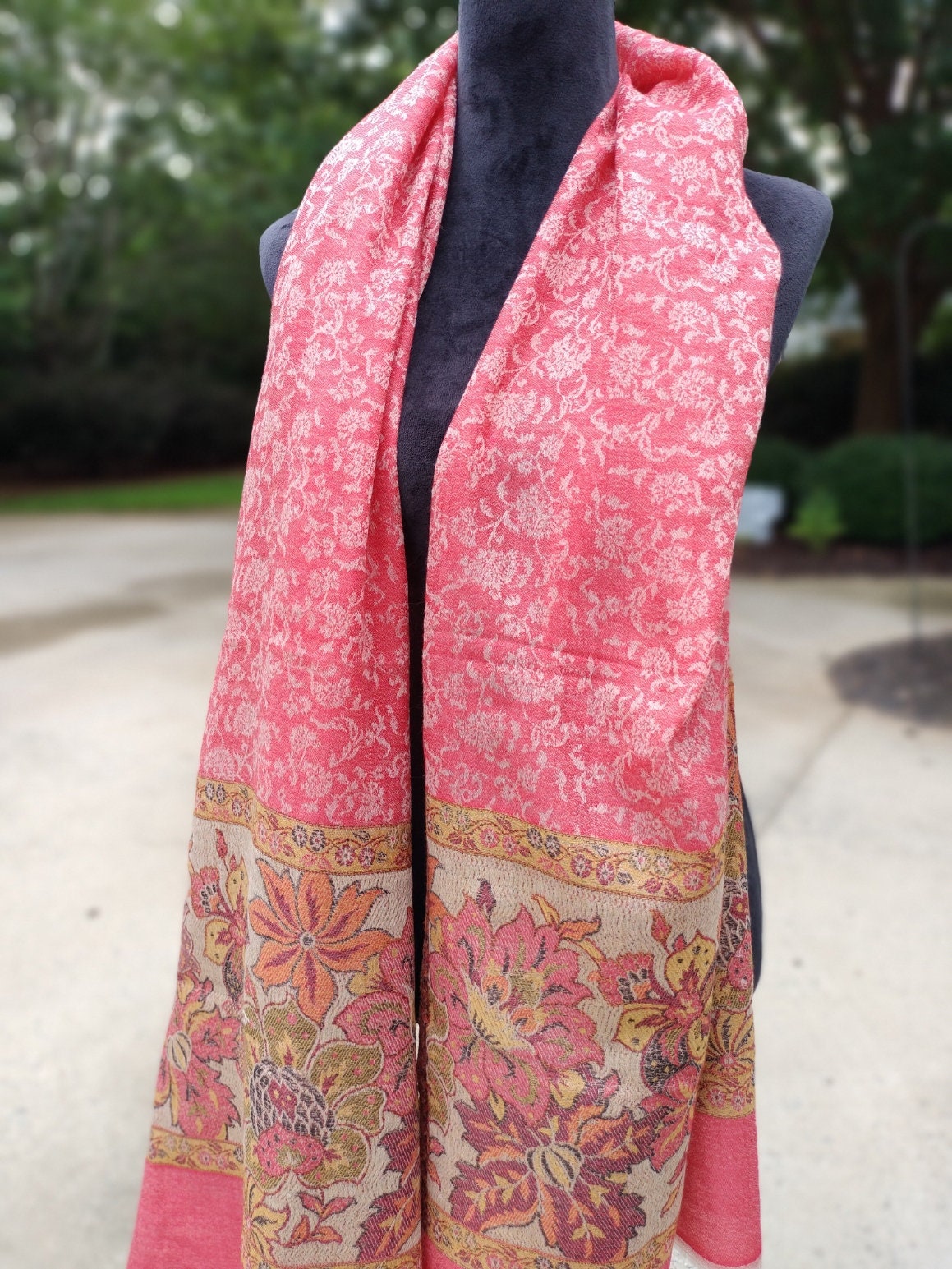 shawl wrapping for saree