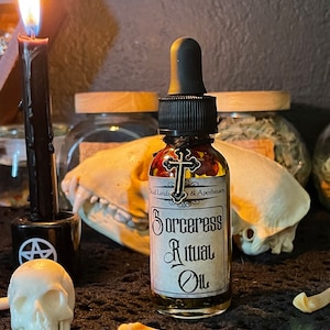 Sorceress Dark Moon Ritual Oil