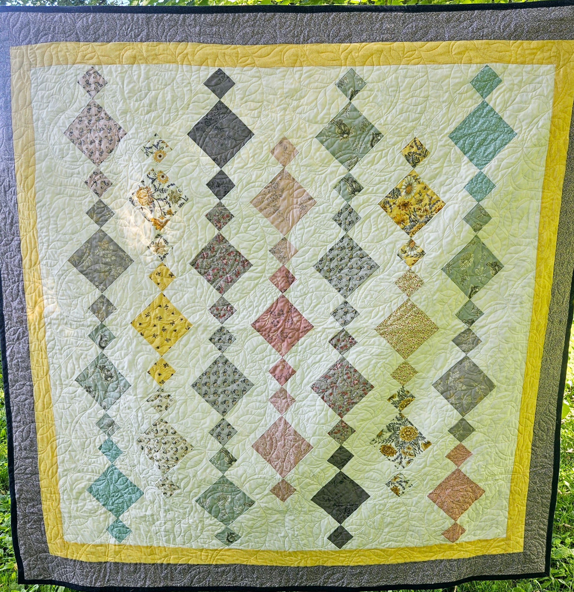 シャンデリアキルト：ハンドメイドスローキルト、タペストリーリーフ