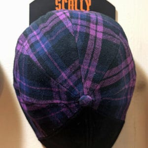 3D Printed Scally Cap Wall Hanger - Custom Text & Colors