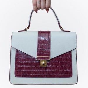 Bolso de mano de lujo Luciana de piel auténtica brasileña burdeos - Katie Leather