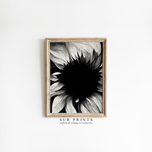 Moody Flower Painting | Printable Wall Art | Vintage Floral Wall Art | Antique Art Print, Farmhouse Wall Art, Moody Botanical Painting | 188