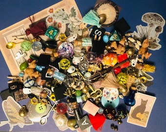 Crow's Treasures I Mystery Bag I Confetti Mix I Trinkets I Curiosities I Advent