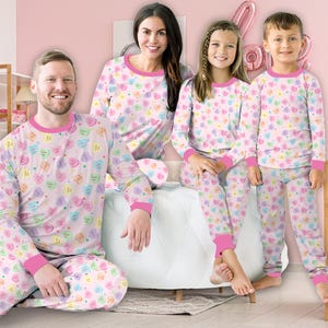Pink Classic Heart Valentines Short Sleeve Pants Pajamas Set main image 0