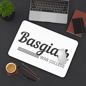 Basgiath War College, Fourth Wing, Rebecca Yarros Desk Mat