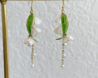 Handmade Resin Lily of the Valley Earrings | Unique and Elegant Jewelry | Bellflowers | Floral | Wedding Earrings | Mother's Day Gift