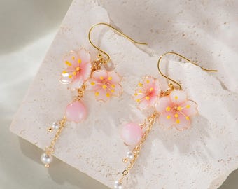 Handmade Resin Cherry Blossom Pearl Dangle Earrings – Pink Floral Jewelry, Nature Inspired Gift for Her, Wedding Earrings