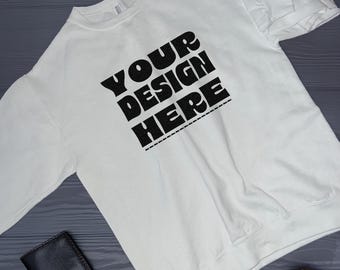 Felpa White Jerzees 562MR Flatlay Mockup (download digitale PNG)