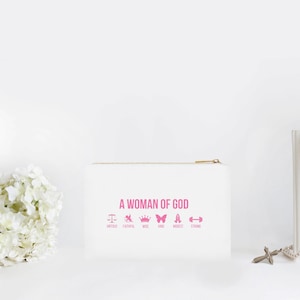 Rosary Pouch, Godmother Gift, Rosary Holder, Traditional Catholic, Rosary Box, Officiant Gift, Rosary Bag, Rosary Keeper, Catholic Pouch
