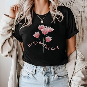 Christian Shirts Boho Christian Shirts Retro Christian Tshirt for Women Modest Christian Shirts Christian Streetwear Comfort Colors