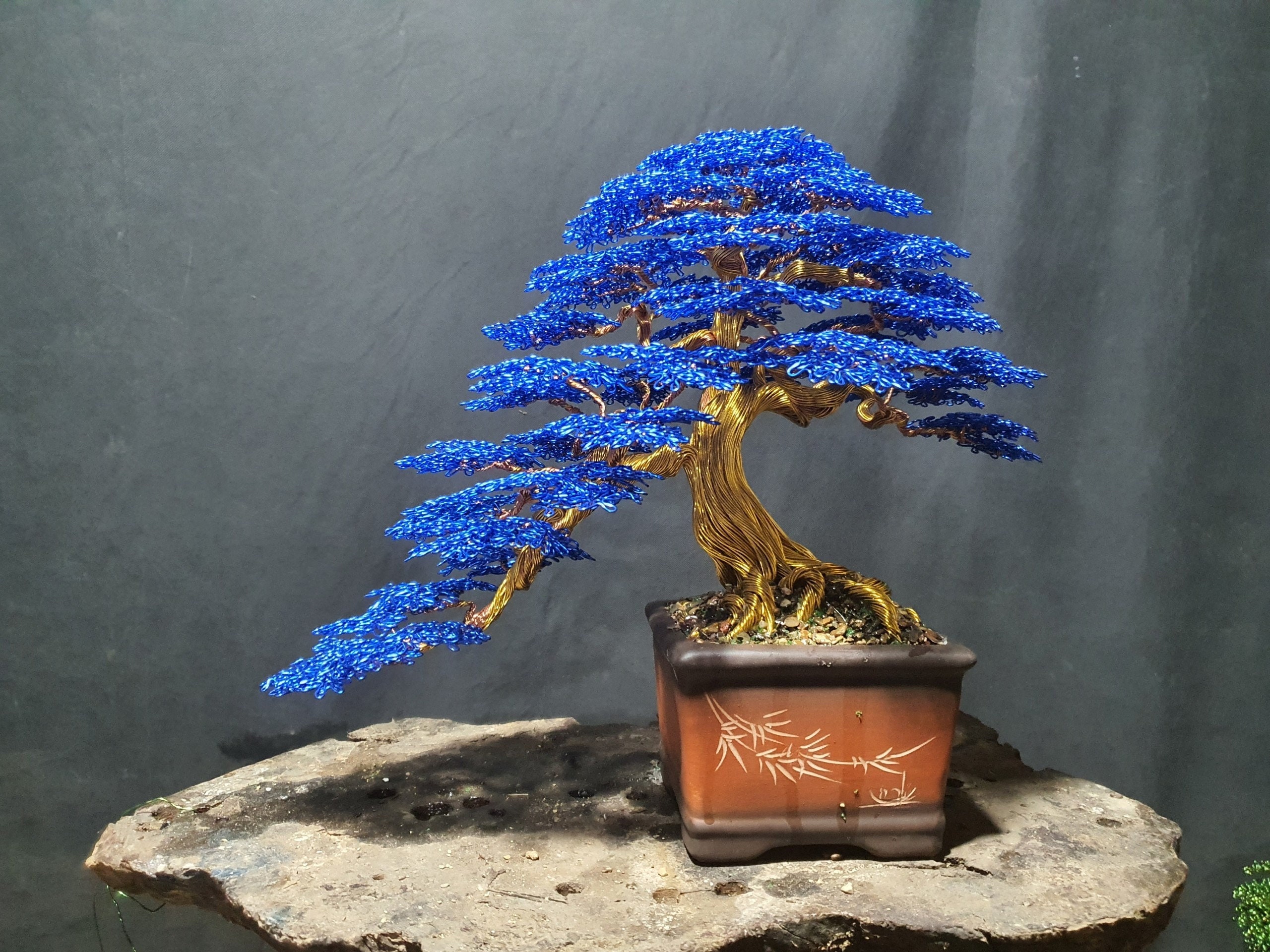 Alambre vivo - Bonsai de alambre de cobre y aluminio.