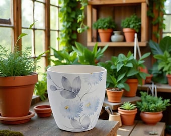 Vintage-inspired 20cm Ceramic Planter with White Floral Pattern