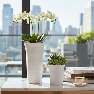 Conjunto minimalista de 2 vasos de cerâmica branca com inspiração escandinava - Decoração moderna para casa