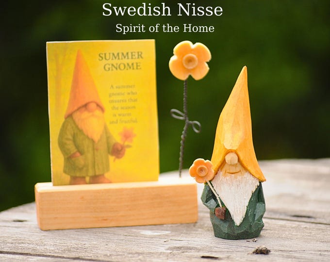 Summer Scented Nisse – Hand-Carved Swedish Gnome with Rose-Scented Flower – Limited Edition Nordic Folk Art Figurine