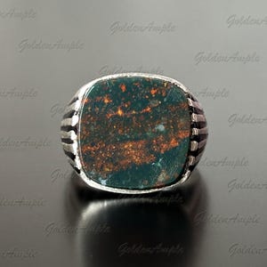 Bloodstone Signet Ring: 925 Sterling Silver, Cushion Cut