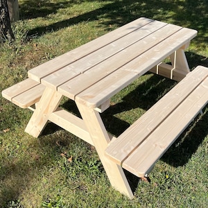 Children's picnic bench, very sturdy, DXF, SVG, PDF files for milling, laser cutting, waterjet cutting.