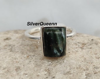 Anello in serafinite fatto a mano: pietra preziosa verde, argento sterling 925