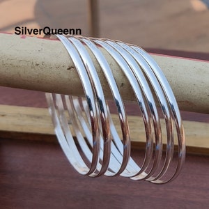 Silver Set of 7 Bangles, 925 Sterling Silver , Gift for mom, silver Bracelets, Stacking Bangles ,7 Day Bangles , silver Round Bangles ****