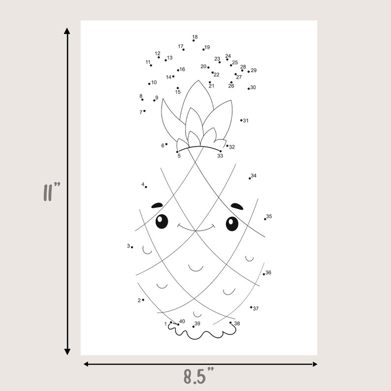 Puede incluir: Una actividad de unir puntos en blanco y negro con un dise&ntilde;o de pi&ntilde;a con una cara sonriente. Los n&uacute;meros del 1 al 40 est&aacute;n dispersos alrededor de la pi&ntilde;a, y la imagen mide 11 pulgadas de alto y 8,5 pulgadas de ancho.
