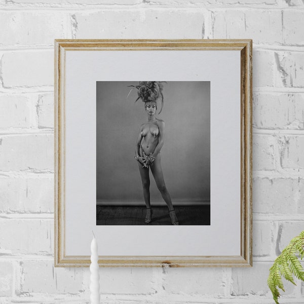 Nikki Starnes, Robert Mapplethorpe, New York Photography, Vintage Art Photography, Showgirl Print, Printable Art, Wall Decor, Burlesque