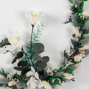 krans van droogbloemen