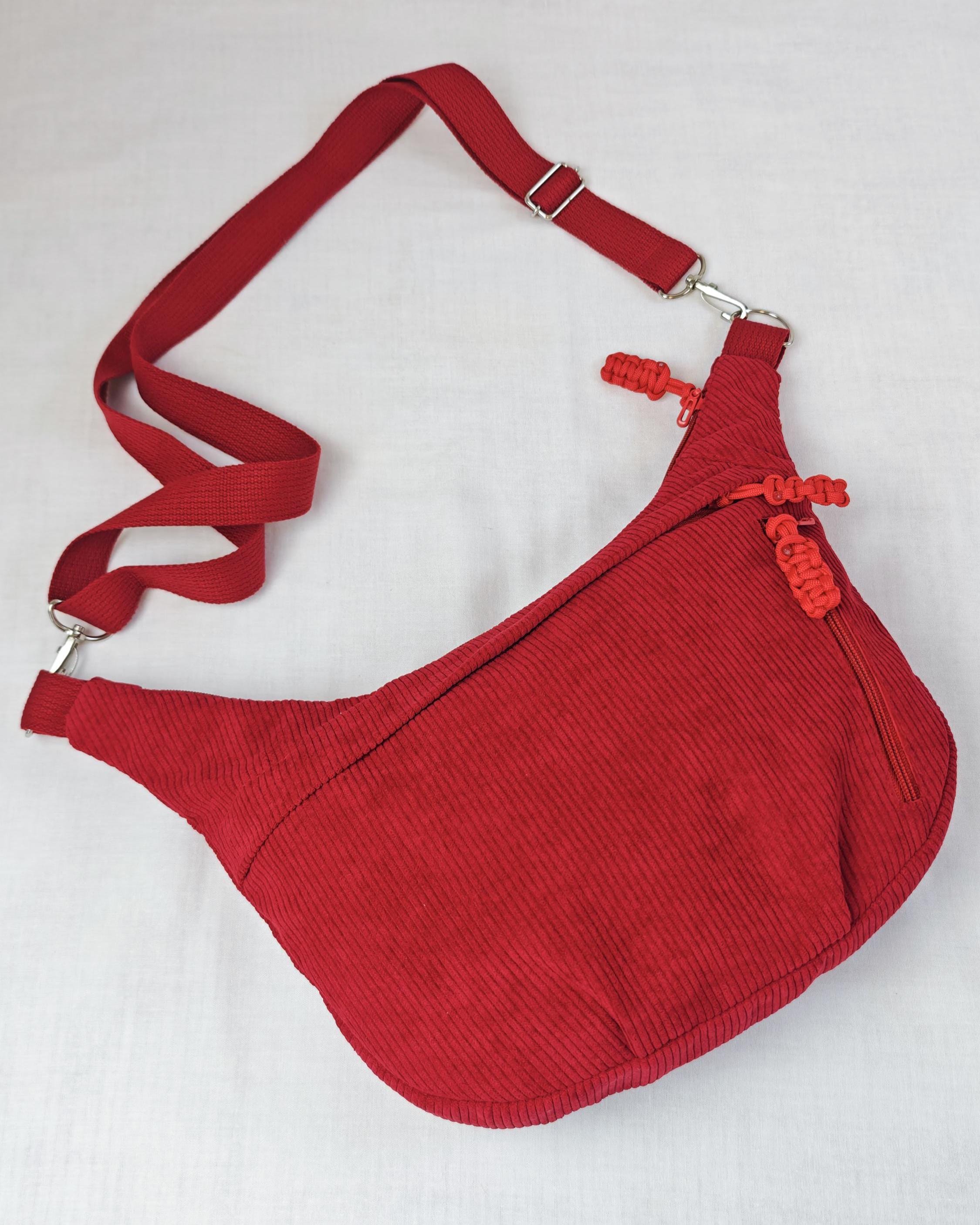 Crescent Sling Bag With Zipper Pockets and Strap - PDF Sewing Pattern ...