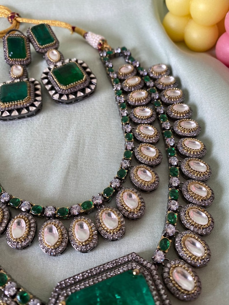 High Quality Uncut Polki Kundan Necklace with Earrings/ Wedding Necklace Set/ Sabyasachi Inspired Kundan Jewellery/ Indian Kundan Jewellery image 4