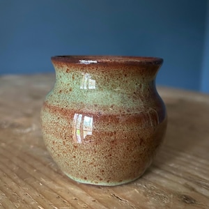 Vintage 1970s Welsh studio pottery vase - lovely design by Ewenny
