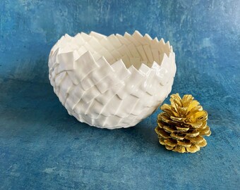 Overlapping Tile Pattern Porcelain Bowl