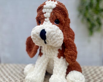 Customizable Basset Hound Stuffed Animal: Dog Portrait Decor and Toy