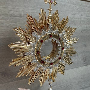 Sacred Masterpiece – Antique 18th-Century Monstrance | Handcrafted in Rome | Catholic Ostensorium | Blessed Sacrament Throne | Gold & Silver