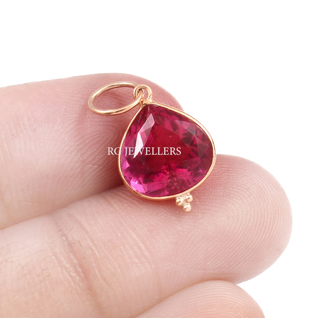 Pierre précieuse rubis rose naturel en or massif 14 carats et 18 carats