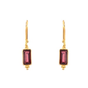 Natural Garnet Gold Earring, Solid 14K, 18K Gold Earring, Red Garnet Dangle Earring, Handmade Gold Earring, Dangle Earring Boho Gold Earring