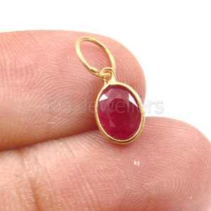 Natural Ruby Charm, 18k Gold Charm, Ruby Charm, Solid Gold Charm, Handmade Gold Charm, Gold Charm Pendant, Gold Charm, Dainty Gold Charm