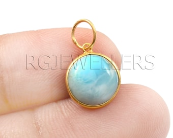 Dije de larimar de oro macizo de 18 quilates hecho a mano: delicado colgante de piedra preciosa