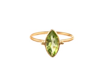 Peridot Ring, 18k Solid Gold Ring, Handmade Ring, Statement Ring, Engagement Ring, Peridot Gold Ring, Gemstone Ring, Gift For Her