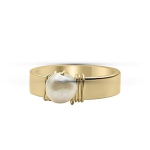 Gold Ring with Round Freshwater Pearl | Simple Elegant Jewelry | Minimalist Pearl Ring | Delicate Gold Ring | Perfect Gift for Her