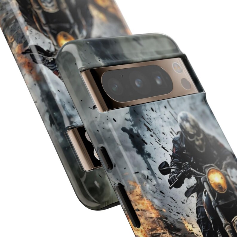 Funda para teléfono con calavera de motociclista: diseño de motocicleta grunge para iPhone, Samsung y Pixel imagen 6