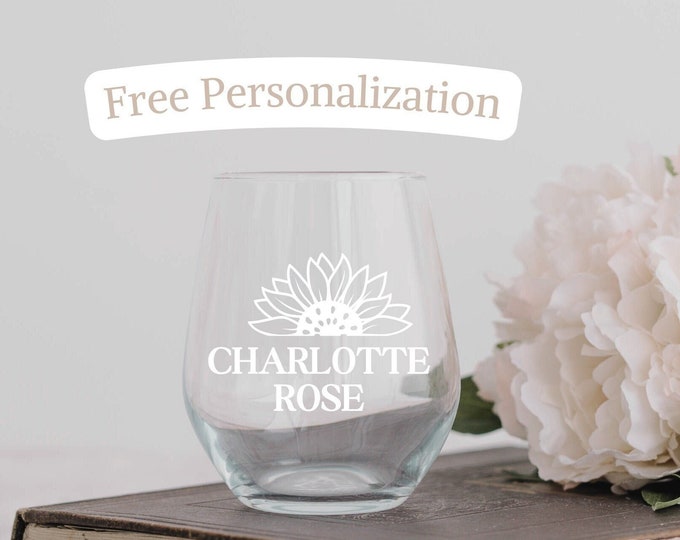 Personalized 16oz Wine Glass – Etched Wedding Party Gift for Wife, Friend, Mom, Bridesmaid