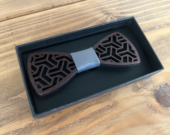 Timeless Wooden Bow Tie – Elegant, Vintage-Inspired Formalwear Accessory for Weddings & Special Occasions