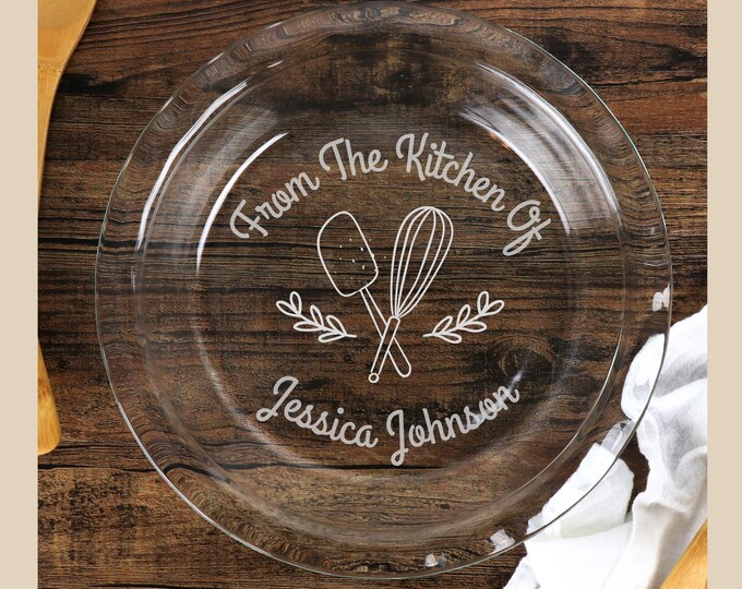 Engraved Glass Pie Dish | Personalized Baking Gift, 9-inch