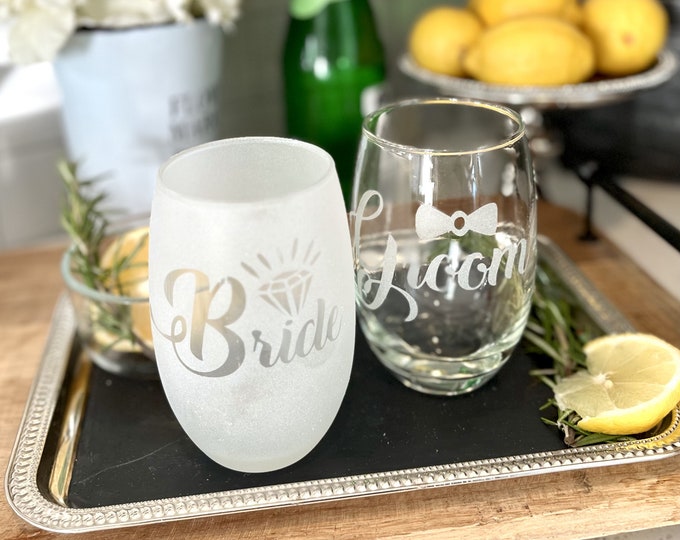 Set of 2 Etched Stemless Wine Glasses – Bride & Groom Wedding Gift