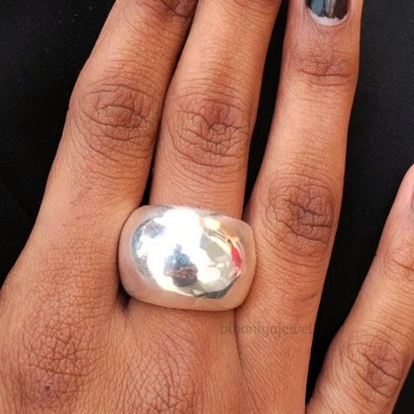 Bague dôme, bague en argent sterling 925, large anneau uni, bague tendance bohème, bague faite main, bague anti-anxiété, bague de fiançailles, cadeau pour elle