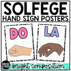 Könnte beinhalten: Zwei Lehrplakate mit der Aufschrift SOLFEGE HAND SIGN POSTERS. Ein Plakat zeigt das Wort DO in Pink mit einer Faust-Handgeste. Das andere zeigt das Wort LA in Helllila mit einer nach unten gerichteten Handgeste. Beide haben linierte Hintergründe.