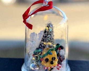 Disney Pluto Christmas snow globe with lights