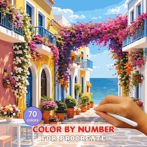 Peut inclure: Une illustration numérique de coloriage par numéro pour Procreate représentant une rue méditerranéenne avec des bâtiments colorés, des bougainvilliers roses et orange, et une vue sur la mer bleue, avec le texte 70 colors.